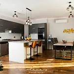 Lana Apartament Makó